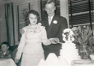 Tinseth_Joyce&Warren_Wedding_19520223